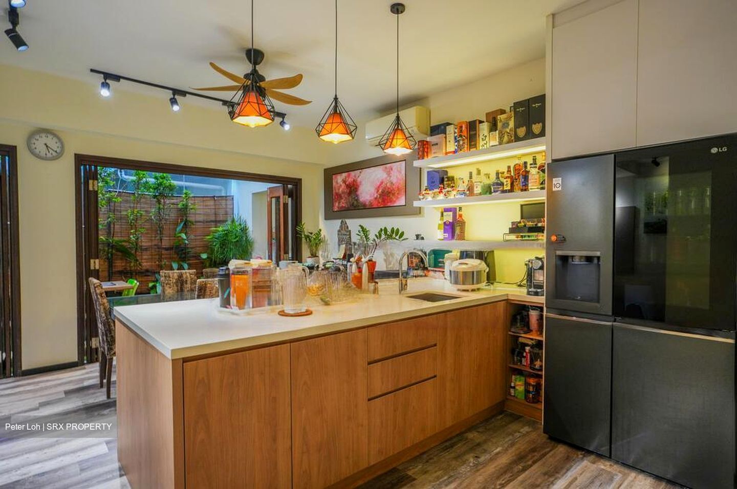 Kew Gate (D16), Terrace #459684681